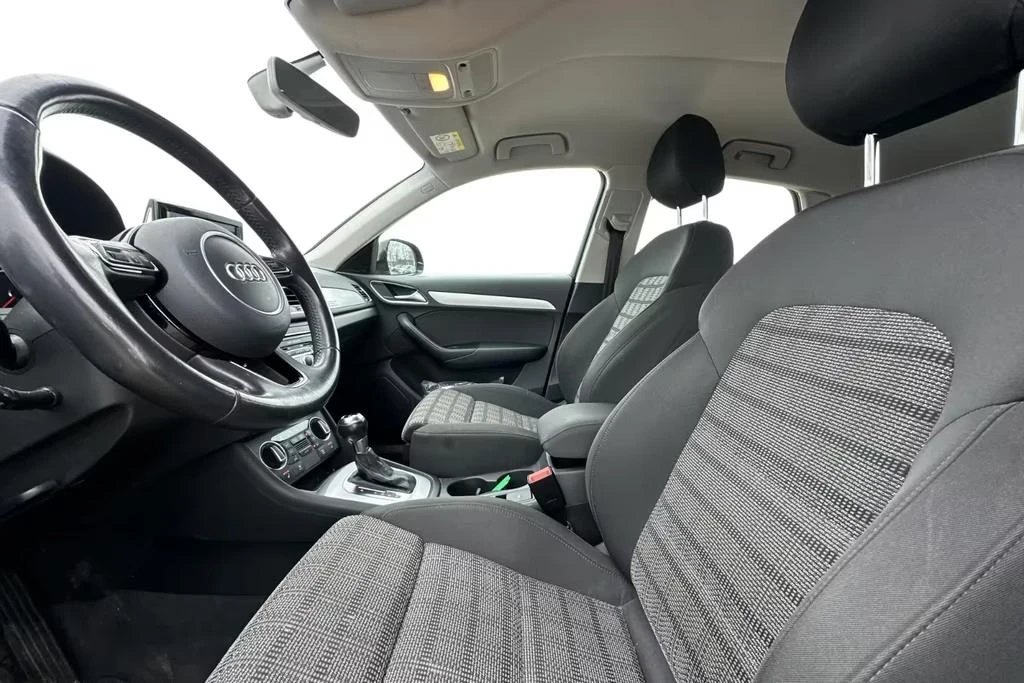 Audi Q3 2.0 TDI DSG Quattro, снимка 8 - Автомобили и джипове - 54320876