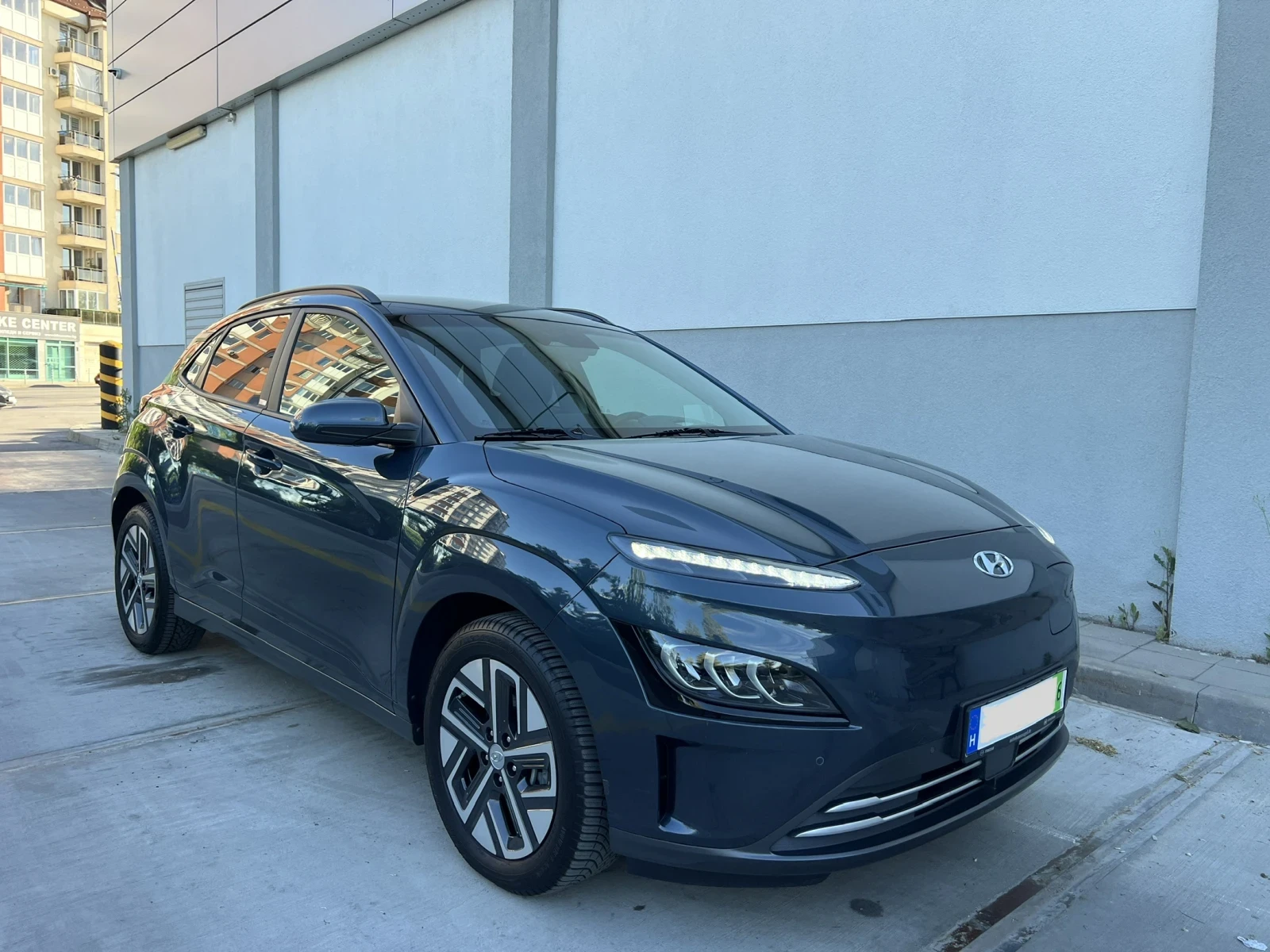 Hyundai Kona 64kWh* АБСОЛЮТЕН ТОП..!!52474км.!!