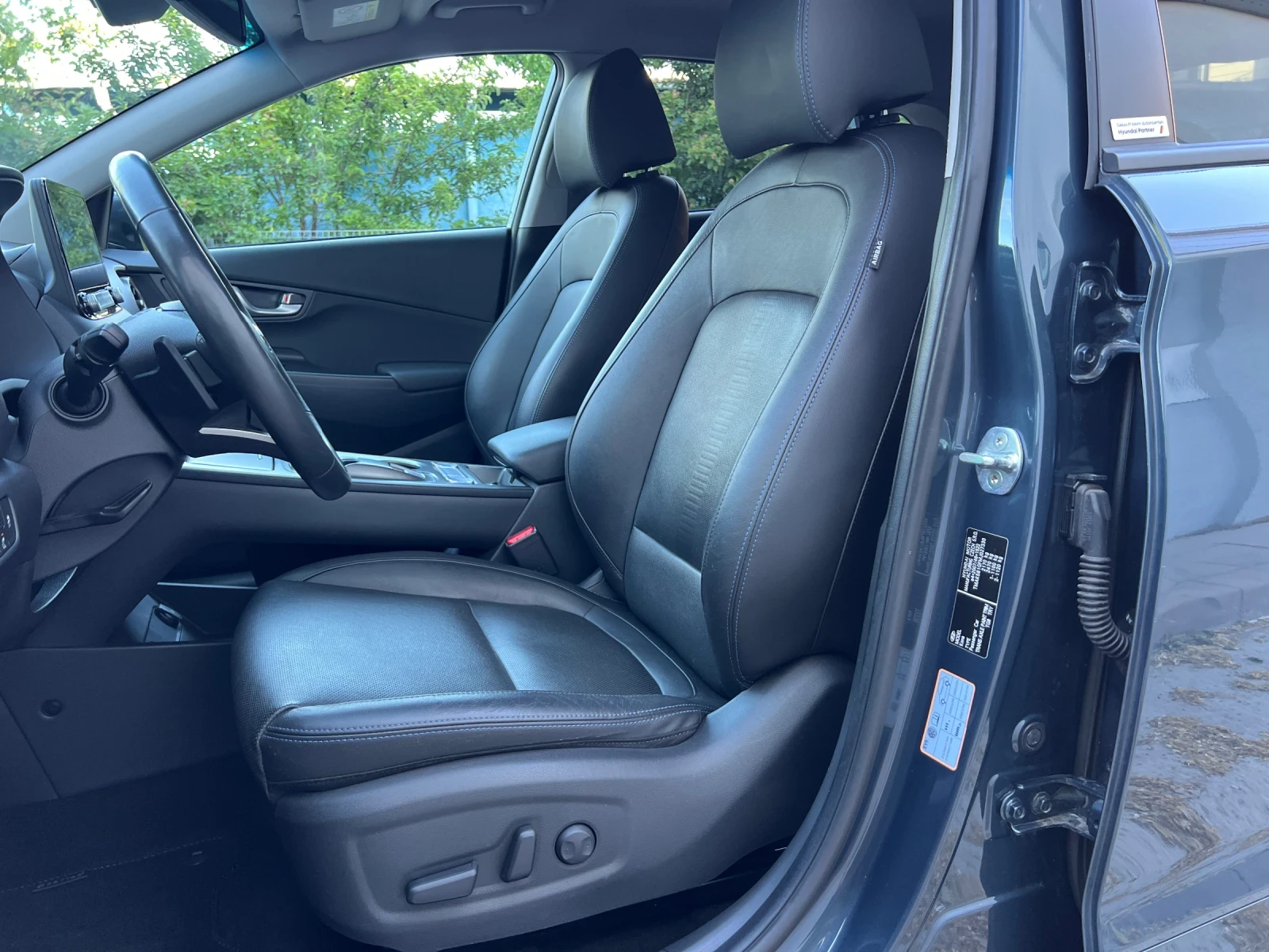 Hyundai Kona 64kWh* АБСОЛЮТЕН ТОП..!!52474км.!!, снимка 9 - Автомобили и джипове - 54722700