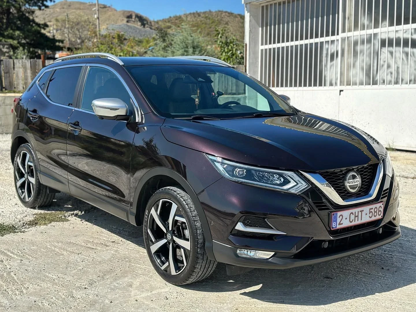 Nissan Qashqai, снимка 2 - Автомобили и джипове - 55354737