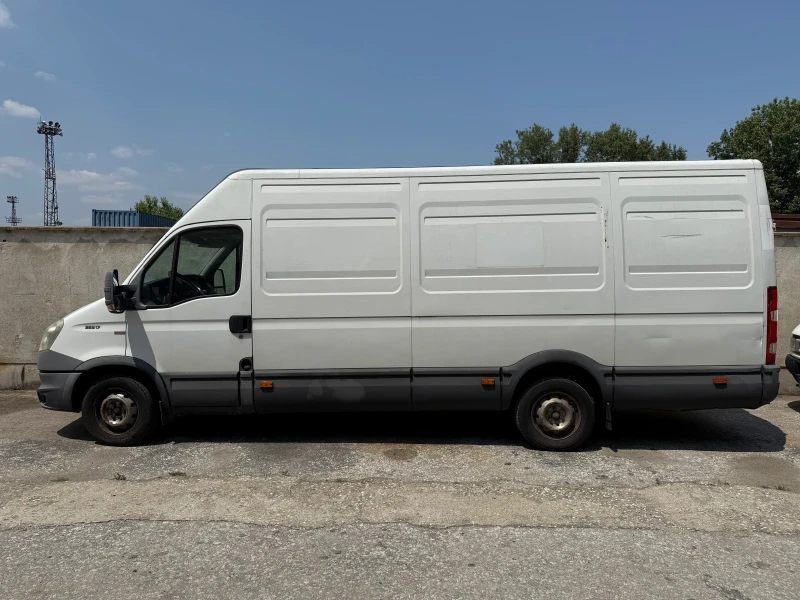 Iveco Daily 35S17V, снимка 9 - Бусове и автобуси - 53016346