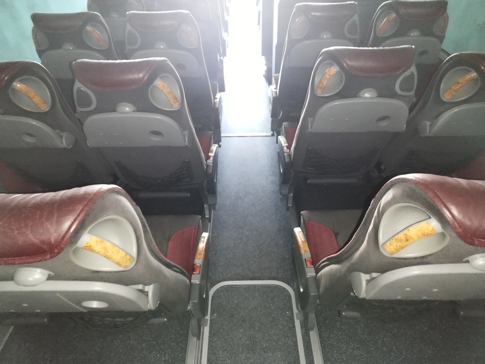 Mercedes-Benz Travego 15RH - изображение 10