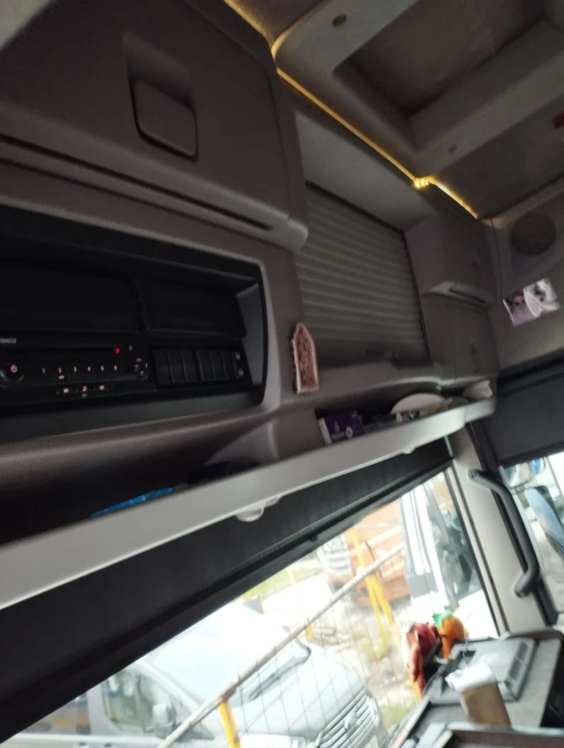 Renault Magnum 500 DXI, снимка 9 - Камиони - 50507238