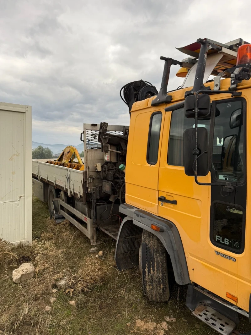 Volvo Fl, снимка 11 - Камиони - 52071393