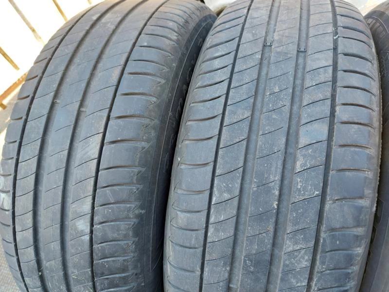 Гуми Летни 215/60R16, снимка 2 - Гуми и джанти - 36802908