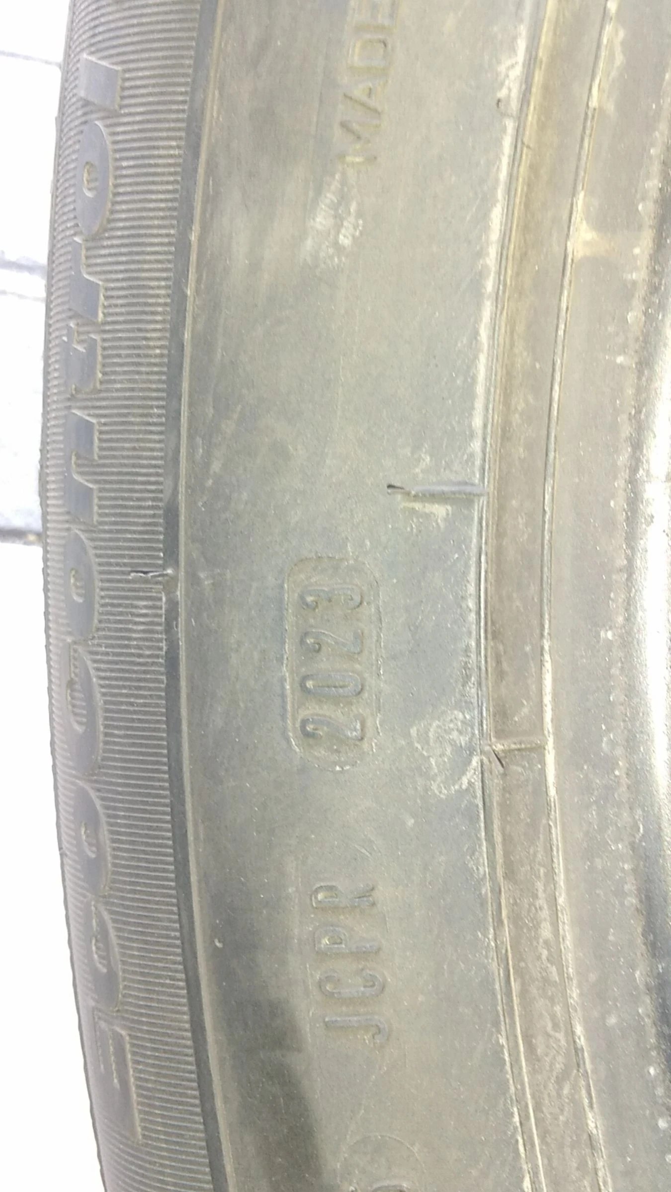  235/60R18 | Mobile.bg   11