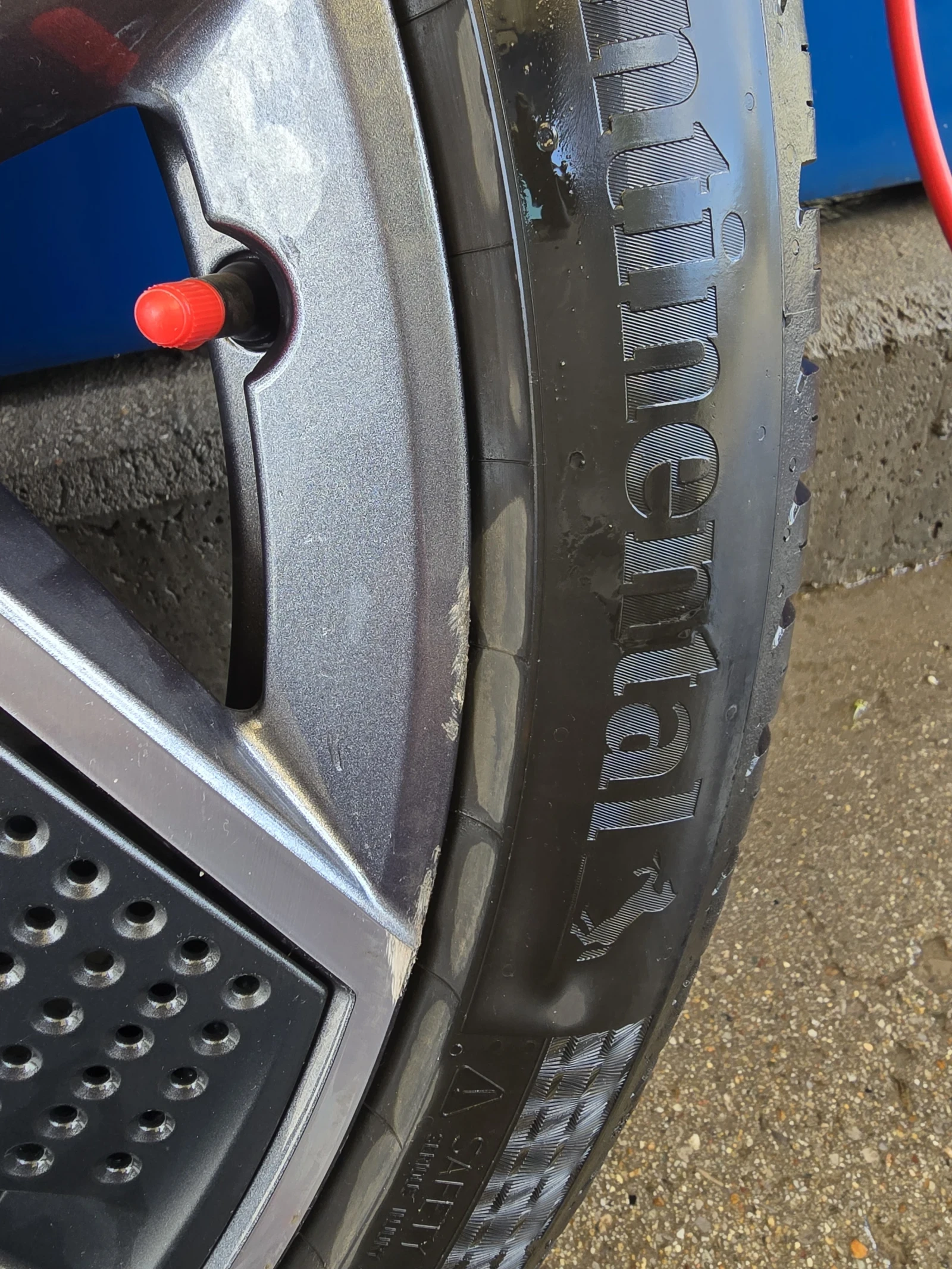 Гуми с джанти Continental 255/40R21, снимка 5 - Гуми и джанти - 54569812