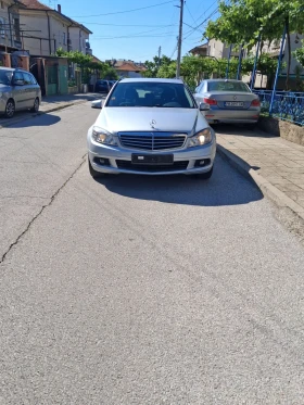 Mercedes-Benz C 200 2.2 CDI ШЕСТ СКОРОСТИ, снимка 2