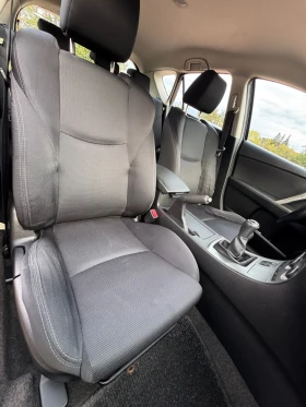 Mazda 3 1.6i, снимка 10