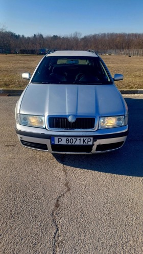 Skoda Octavia, снимка 8 - Автомобили и джипове - 44354434