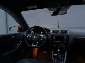 VW Jetta GLI(GTI)2.0TSI DSG /FACE/ ЛЮК//ОБСЛУЖЕН/ТОП | Auto.bg — изображение 7