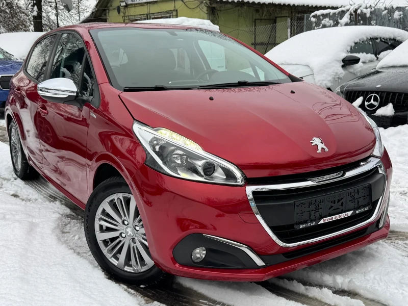 Peugeot 208 Реални километри !! Нова!!, снимка 1 - Автомобили и джипове - 48676426