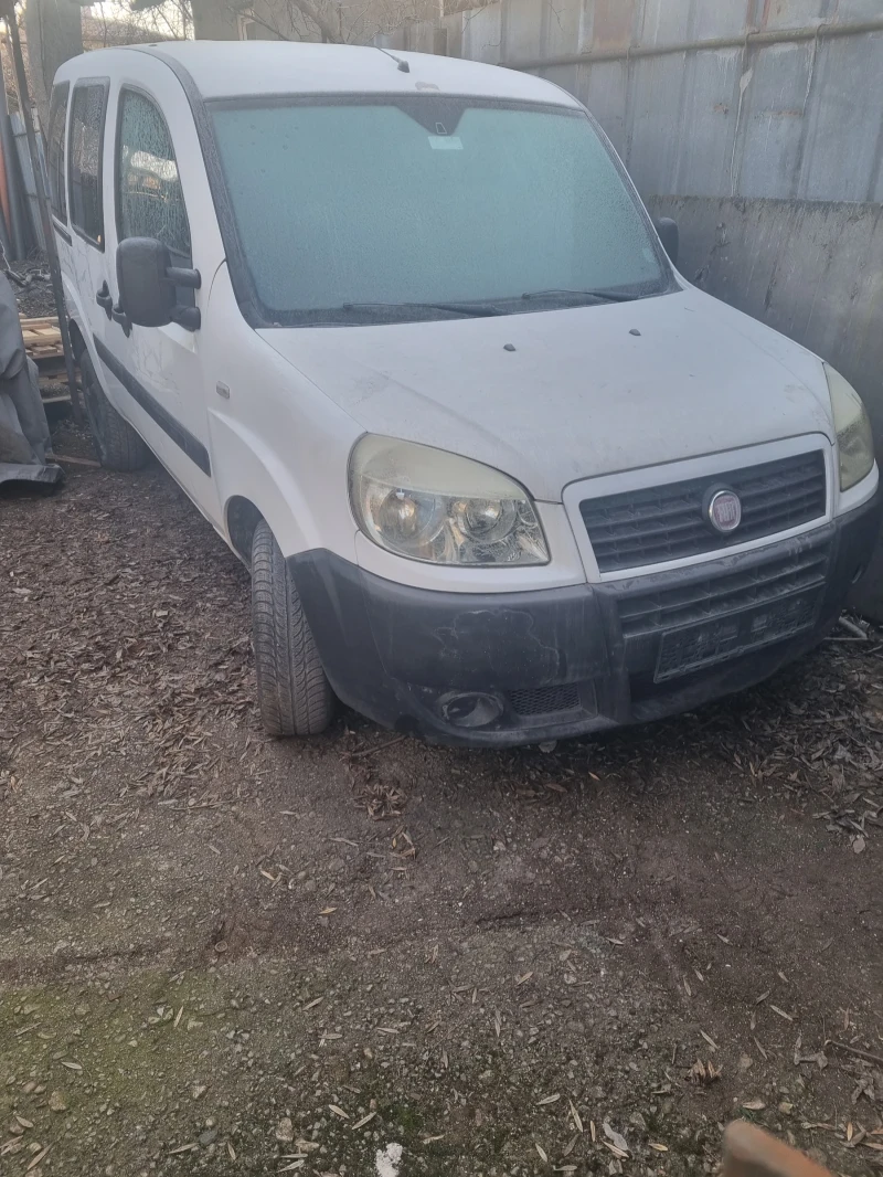 Fiat Doblo Fiat Doblo 1.3 MultiJet, снимка 4 - Автомобили и джипове - 49020595