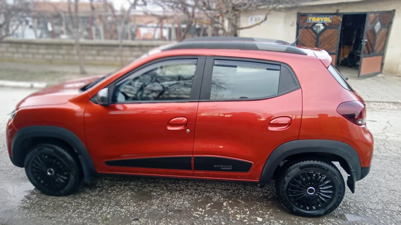 Dacia Spring Електрическа, снимка 4 - Автомобили и джипове - 49154805