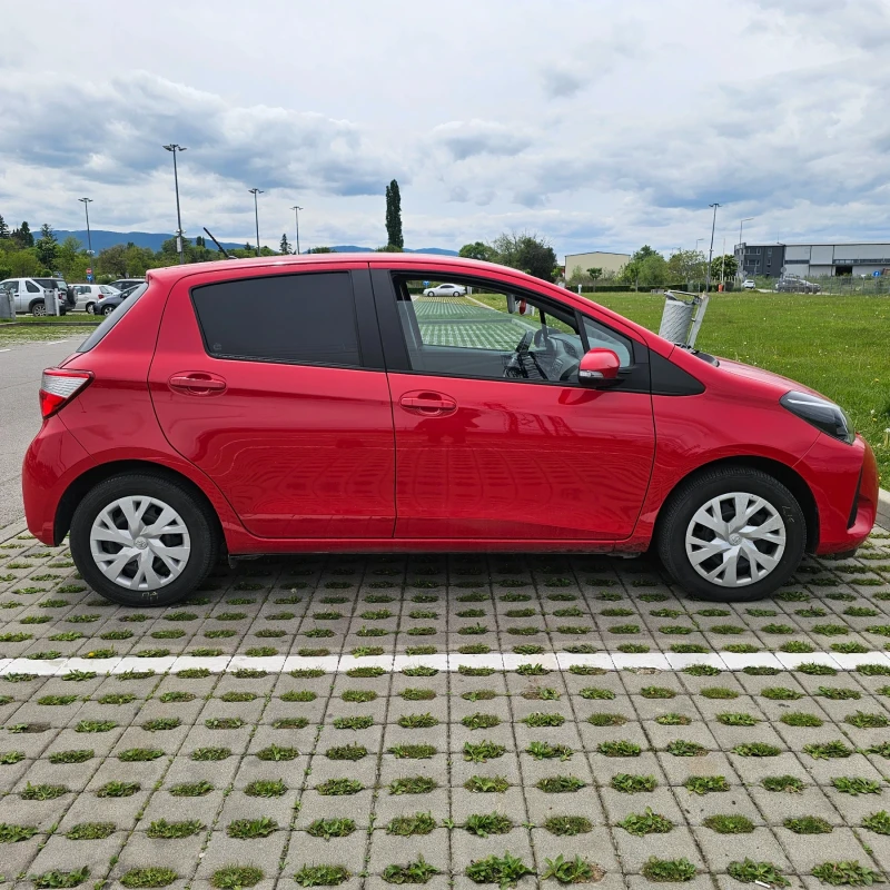 Toyota Yaris 1.5, снимка 5 - Автомобили и джипове - 51963080