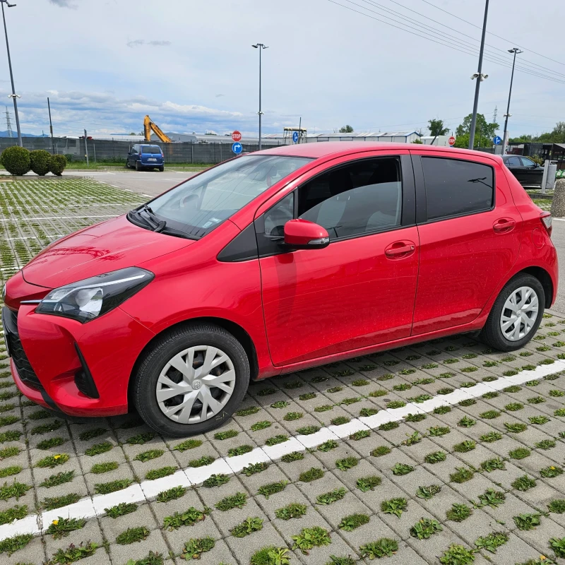 Toyota Yaris 1.5, снимка 8 - Автомобили и джипове - 51963080