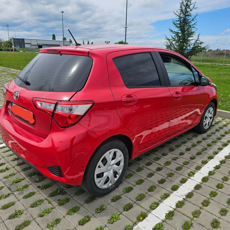 Toyota Yaris 1.5, снимка 4 - Автомобили и джипове - 51963080