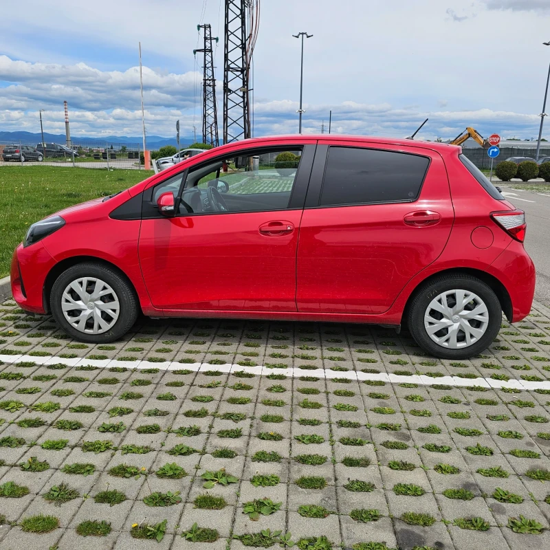 Toyota Yaris 1.5, снимка 6 - Автомобили и джипове - 51963080
