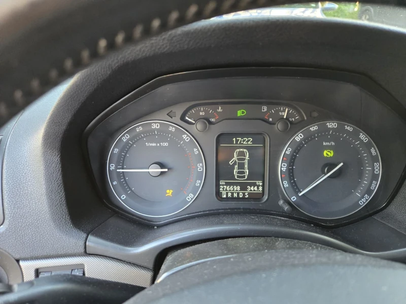 Skoda Octavia, снимка 7 - Автомобили и джипове - 51583814