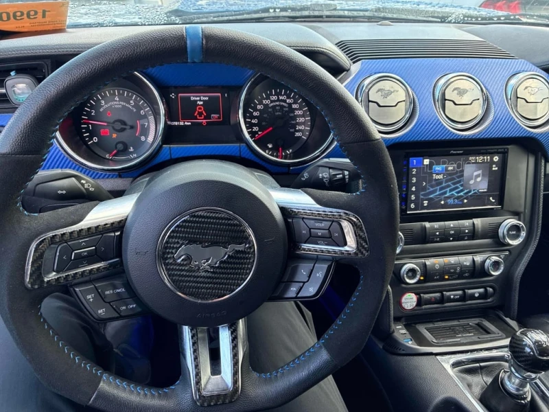 Ford Mustang * EcoBoost * CARFAX * БЕЗ ПЪРВОНАЧАЛНА ВНОСКА, снимка 9 - Автомобили и джипове - 52891162