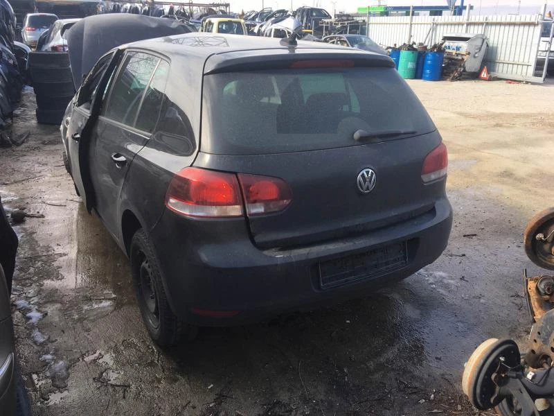 VW Golf 1.4TSI, снимка 6 - Автомобили и джипове - 28112912