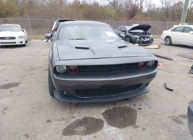 Dodge Challenger R/T, снимка 3 - Автомобили и джипове - 48991513