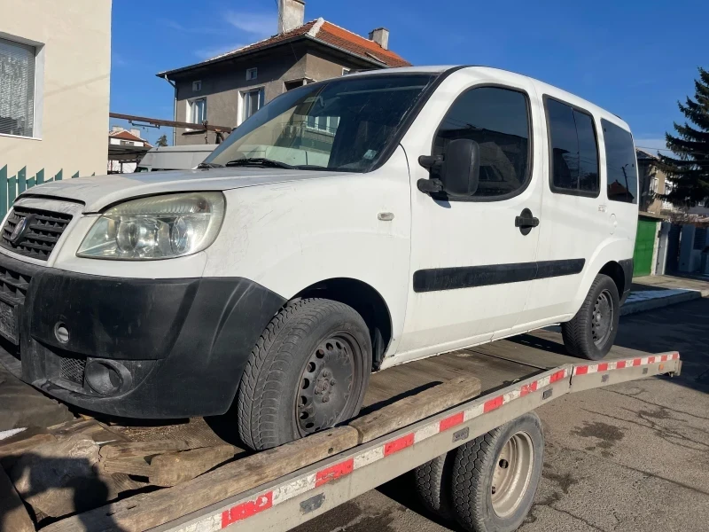 Fiat Doblo Fiat Doblo 1.3 MultiJet, снимка 2 - Автомобили и джипове - 49020595