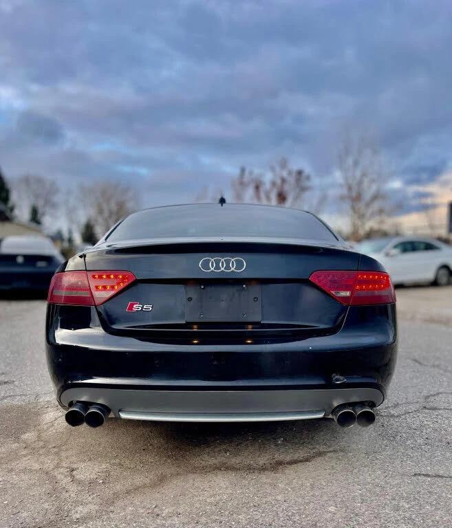 Audi S5 4.2* quattro* Coupe* АвКредит* (тоЦЕНА ДО БГ), снимка 5 - Автомобили и джипове - 53499709