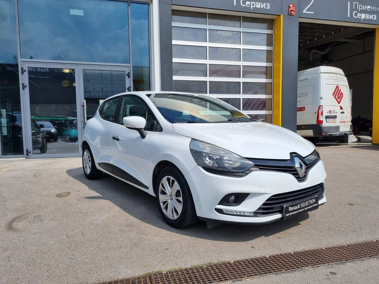 Renault Clio Energy dCi 75 к.с. BVM5 - изображение 2