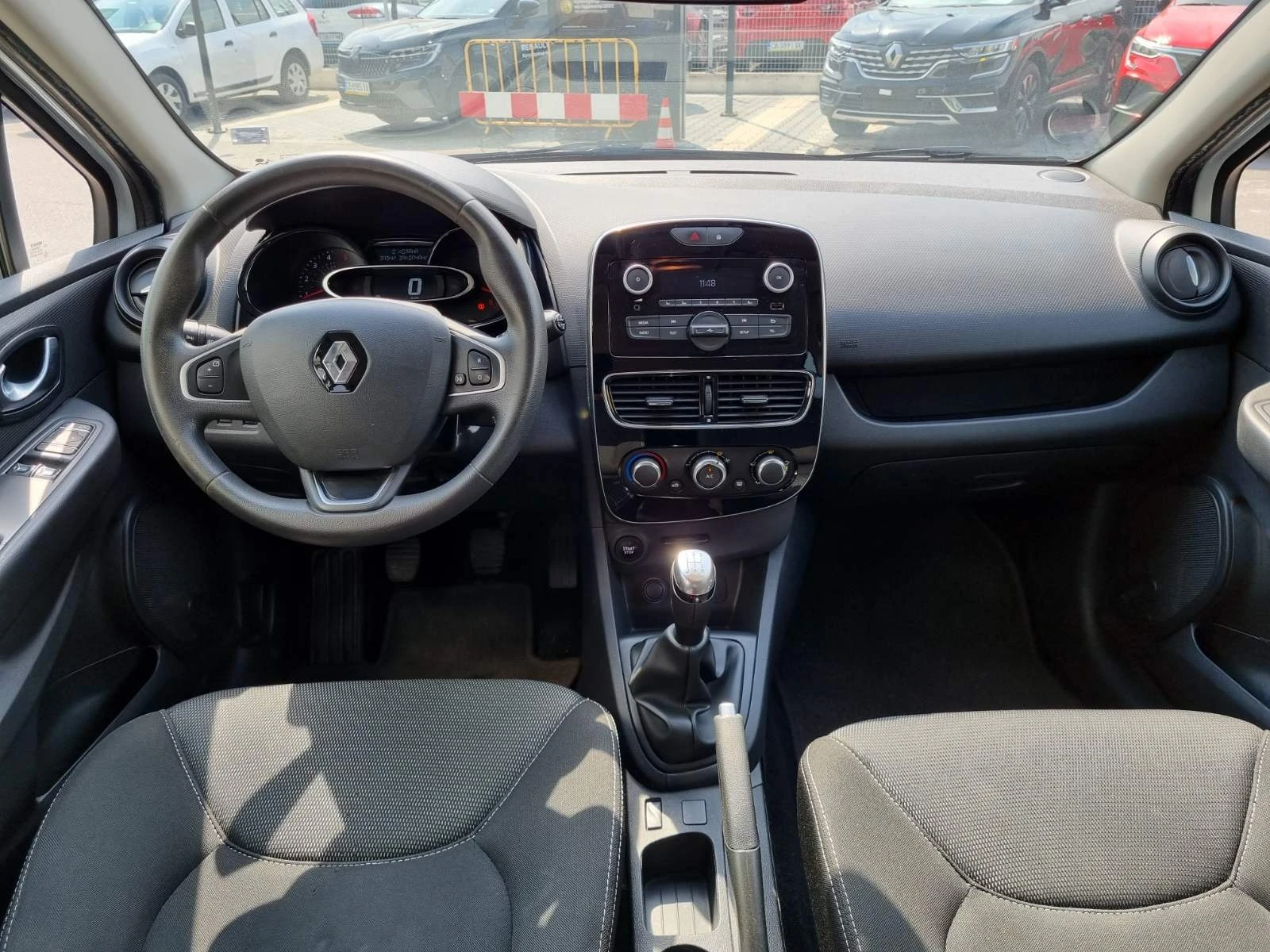 Renault Clio Energy dCi 75 к.с. BVM5 - изображение 7