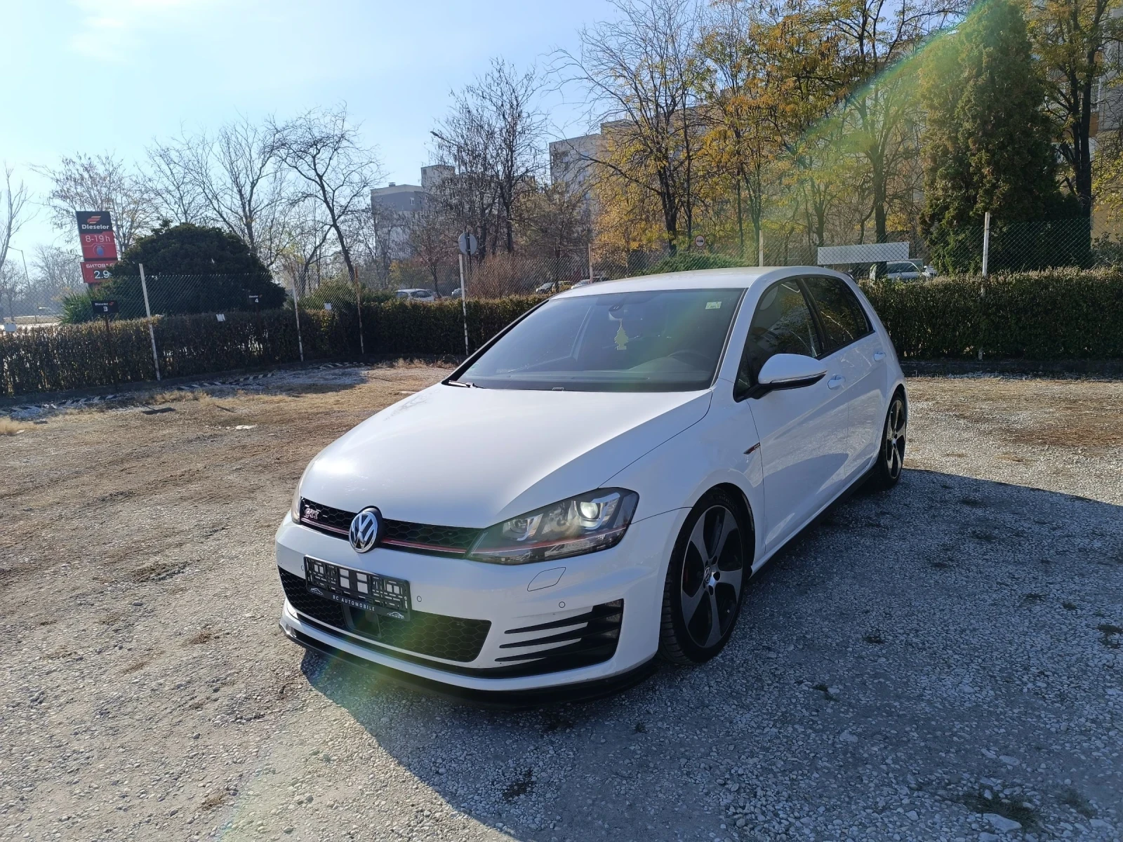 VW Golf GTI-220HP - изображение 2