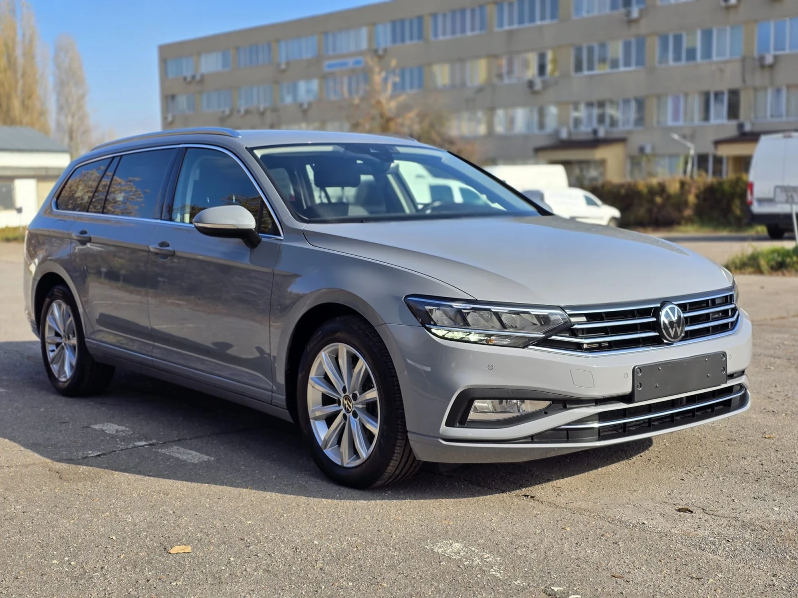 VW Passat 2.0 TDI 150k.c UNIKAT ITALIA  - изображение 2