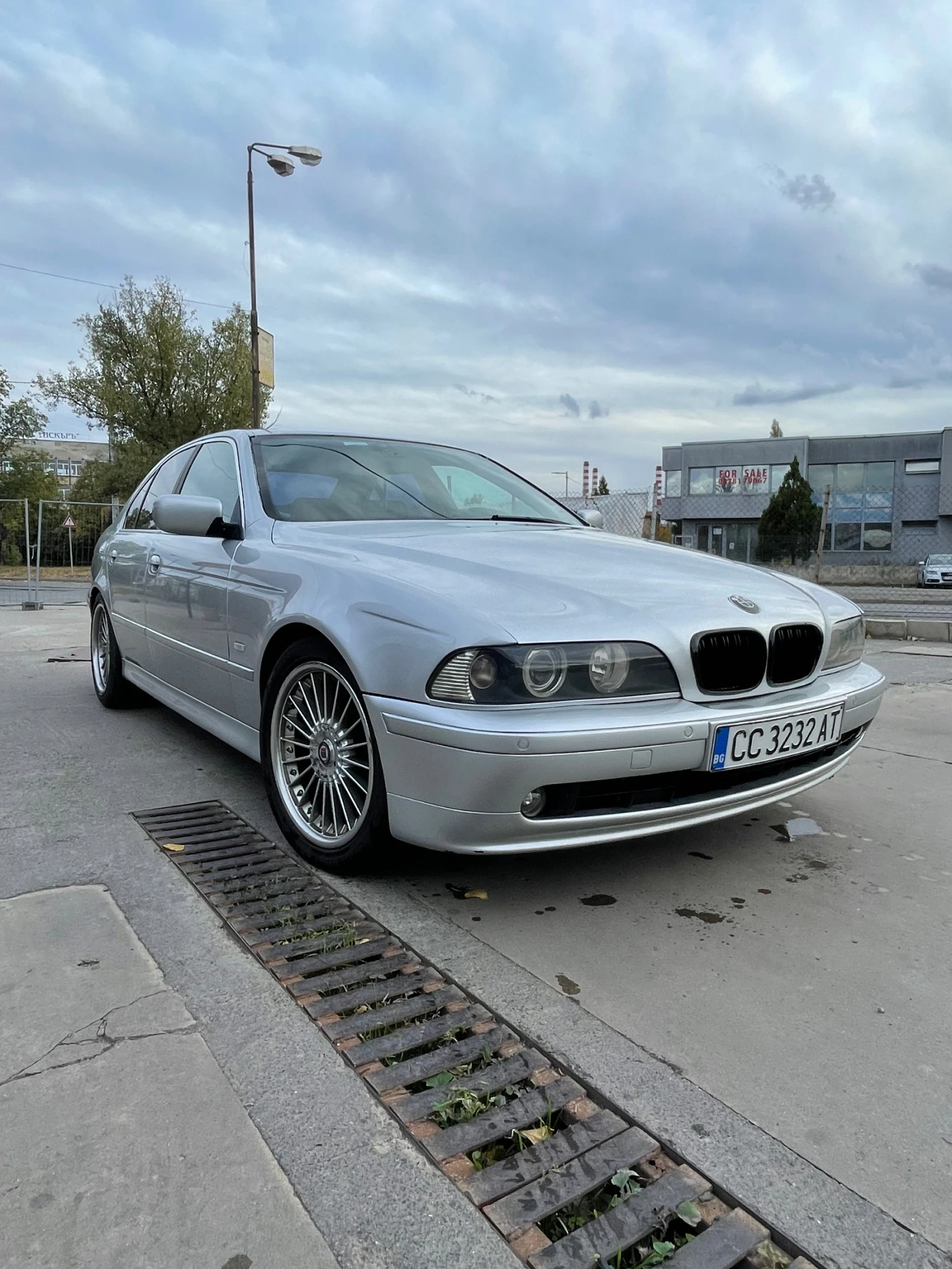 BMW 530 - [1] 