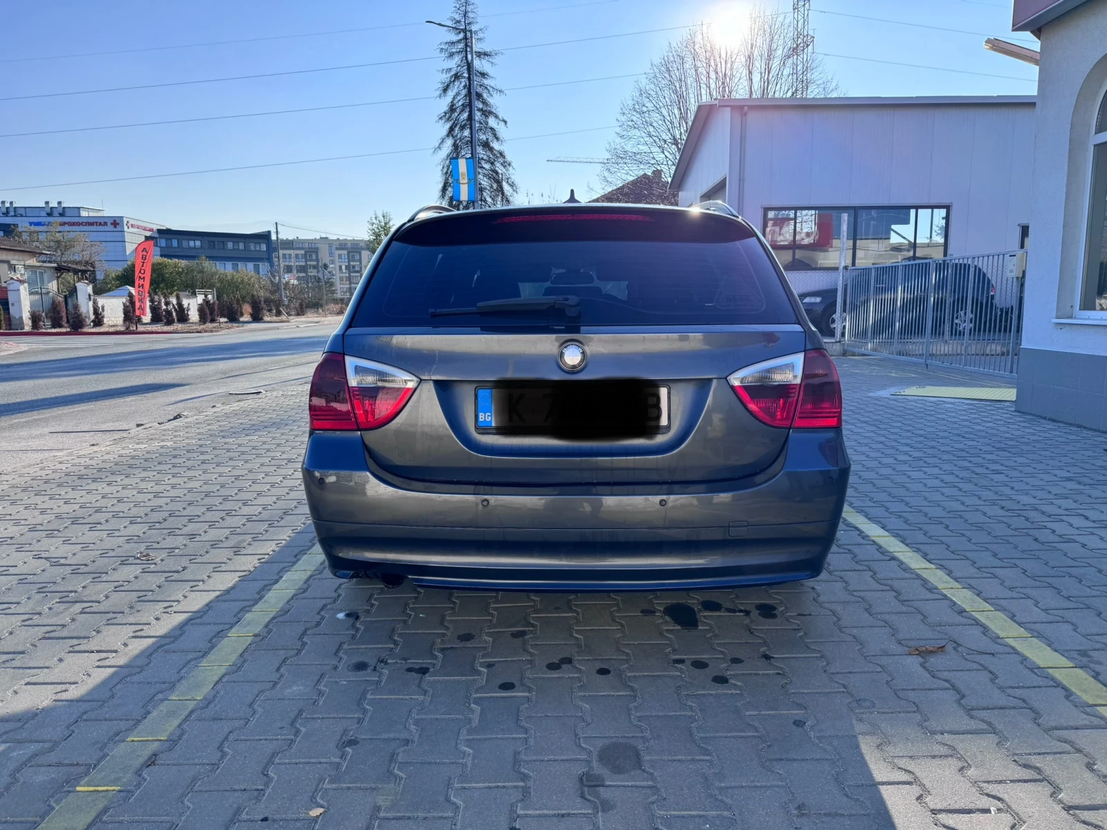 BMW 320 E91 - изображение 3