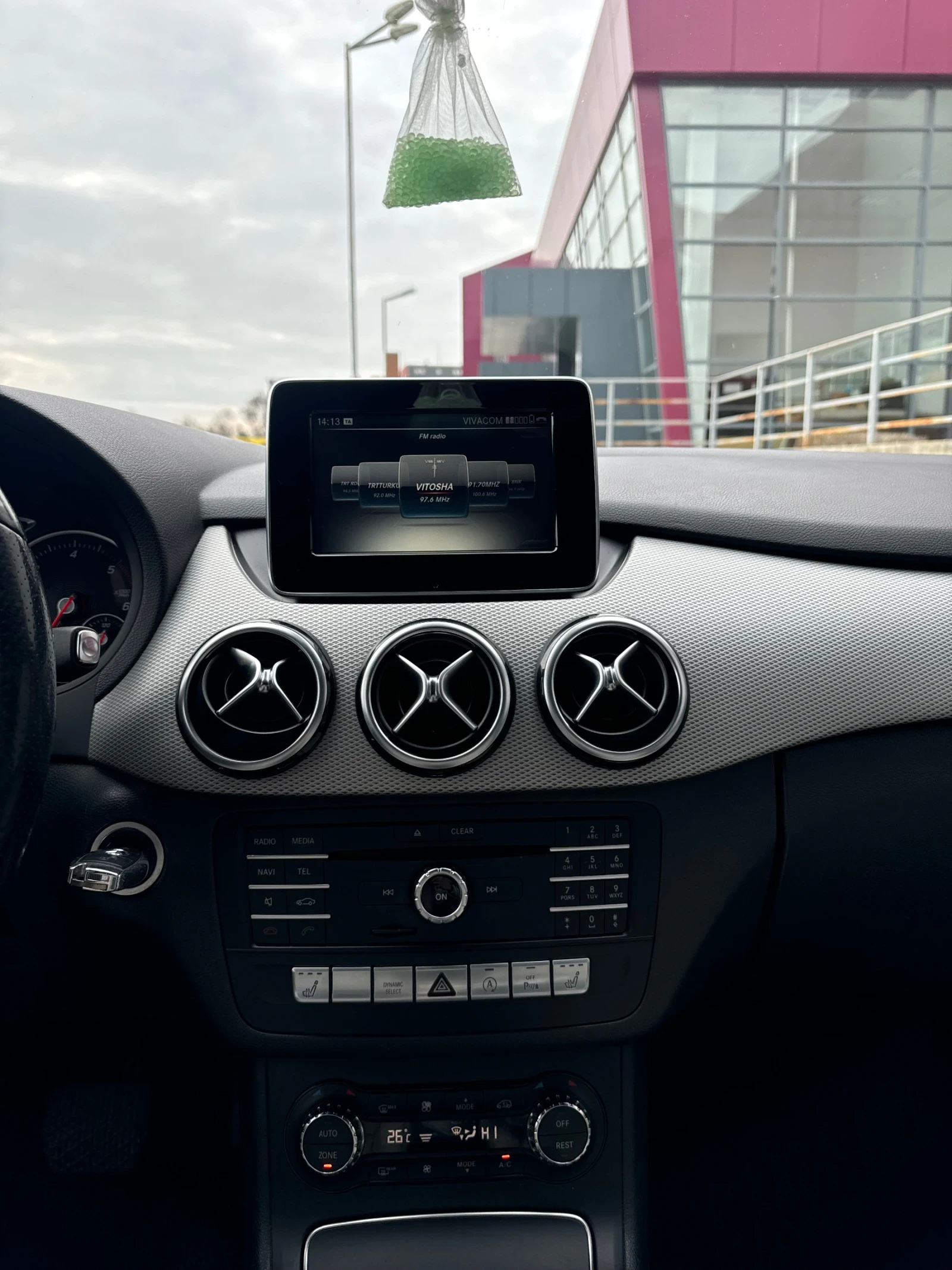 Mercedes-Benz B 220 | Mobile.bg — изображение 4