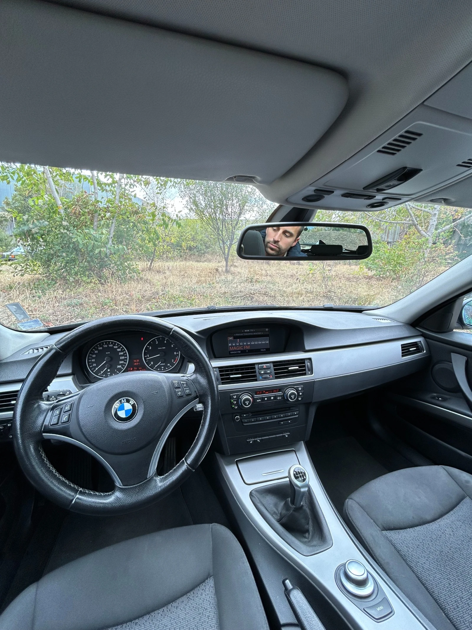 BMW 318  - изображение 9