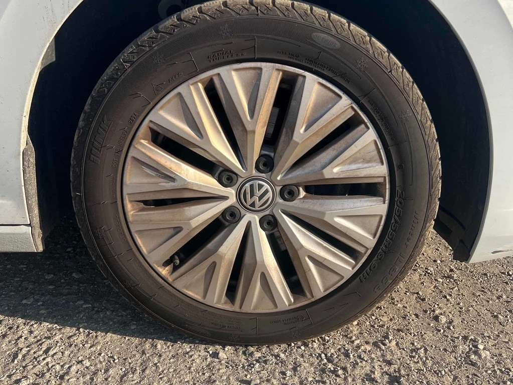 VW Jetta * Comfortline * CARFAX * БЕЗ ПЪРВОНАЧАЛНА ВНОСКА - изображение 7