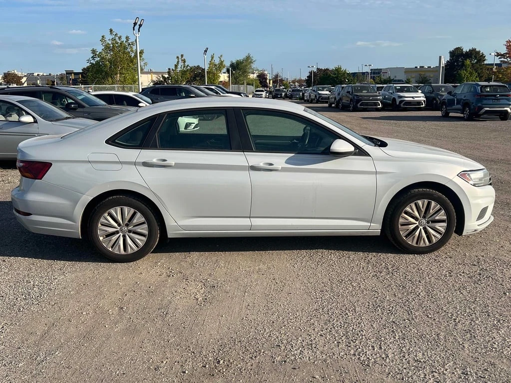 VW Jetta * Comfortline * CARFAX * БЕЗ ПЪРВОНАЧАЛНА ВНОСКА - изображение 3