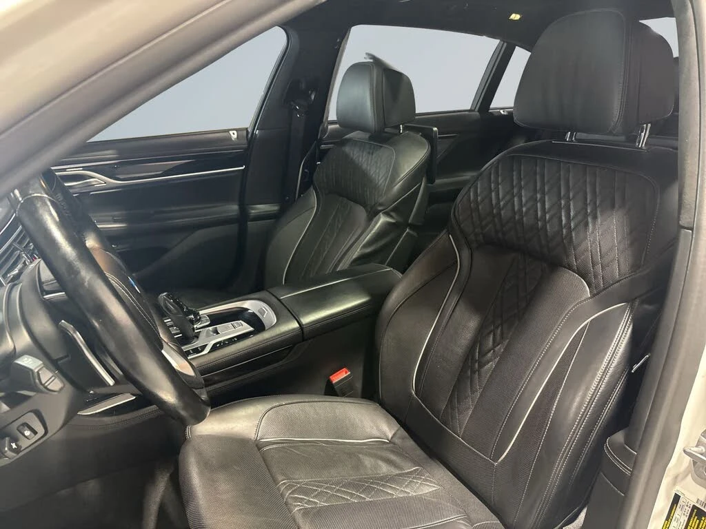 BMW 750 *  *    *   *  | Mobile.bg   8