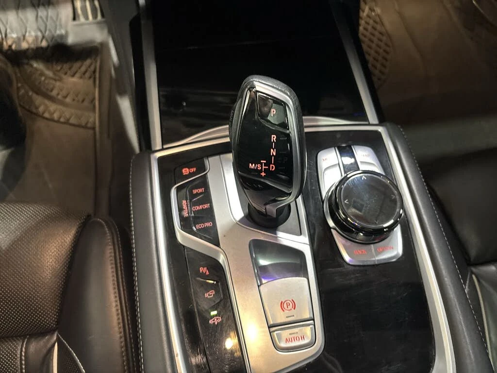 BMW 750 *  *    *   *  | Mobile.bg   14