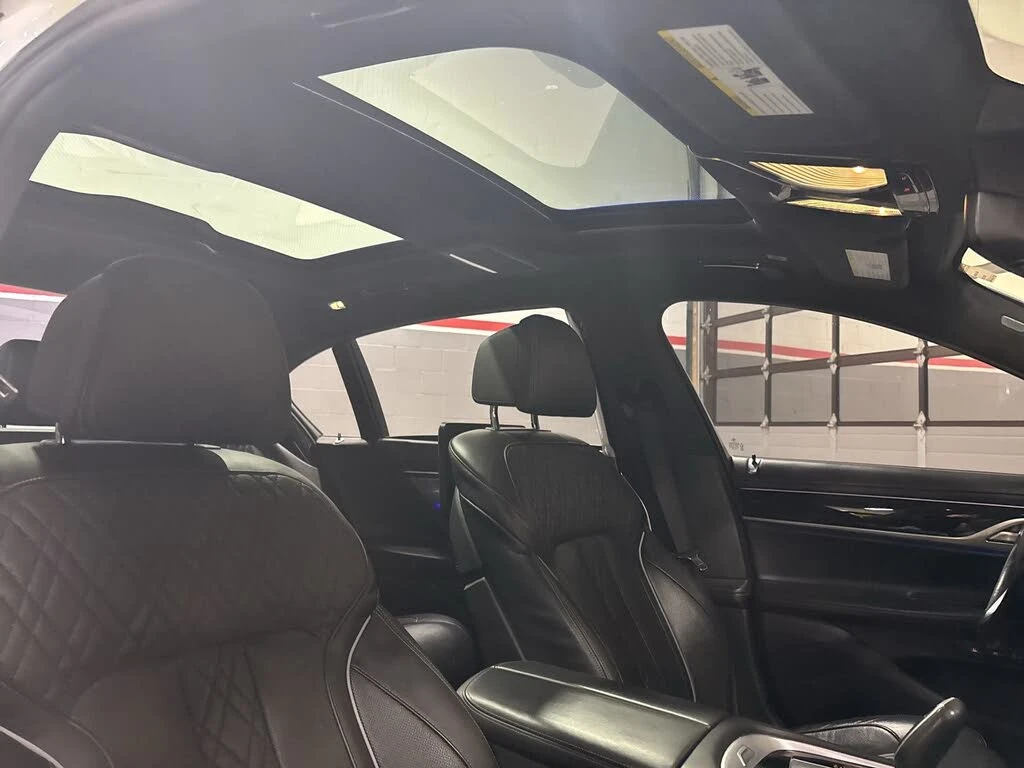 BMW 750 *  *    *   *  | Mobile.bg   13