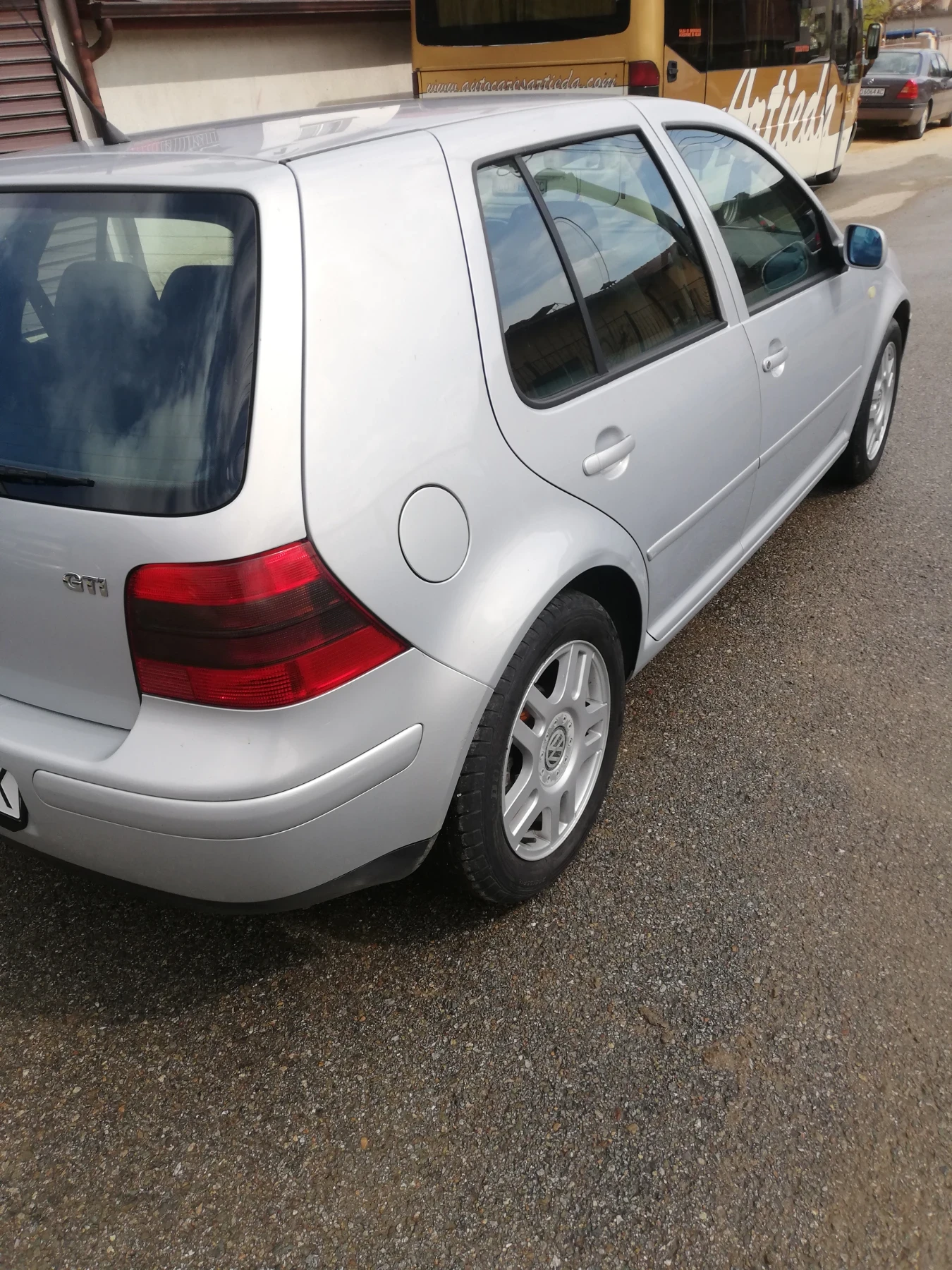 VW Golf | Mobile.bg � ����������� 4