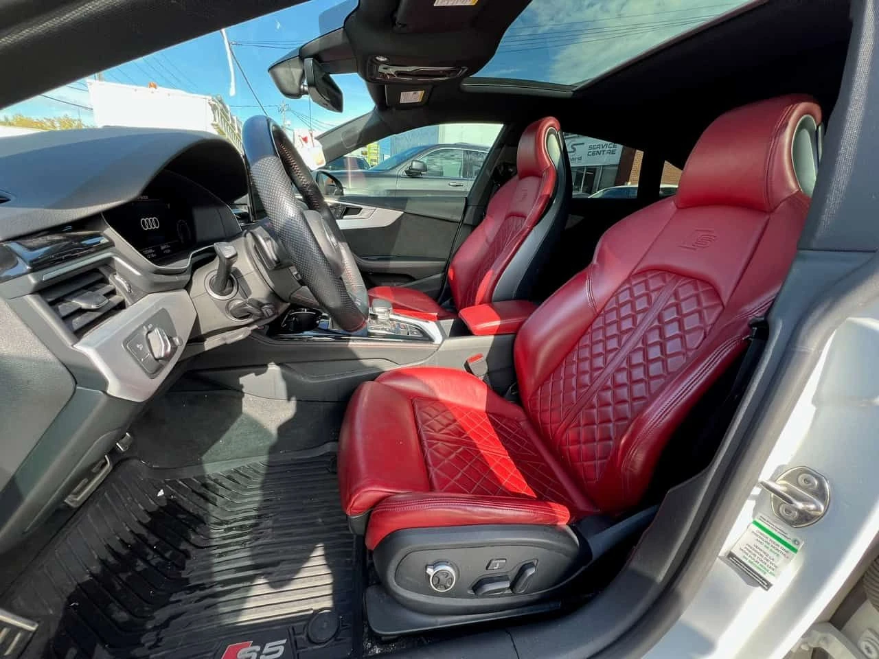 Audi S5  Technik /ЛАЗЕРНИ ФАРОВЕ/B&O/MASSAGE/DISTRONIC, снимка 16 - Автомобили и джипове - 54001523