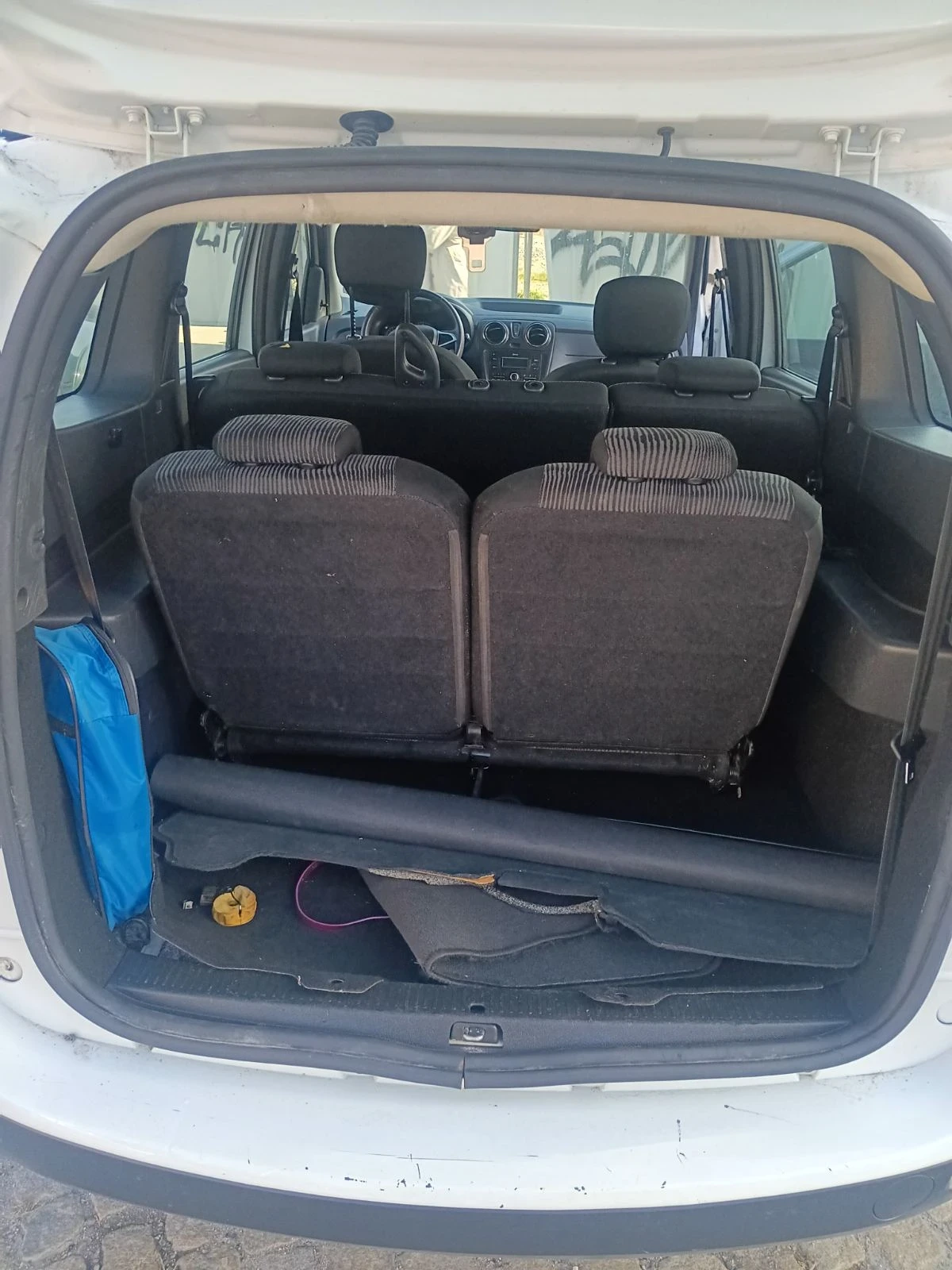 Dacia Lodgy, снимка 8 - Автомобили и джипове - 54067742