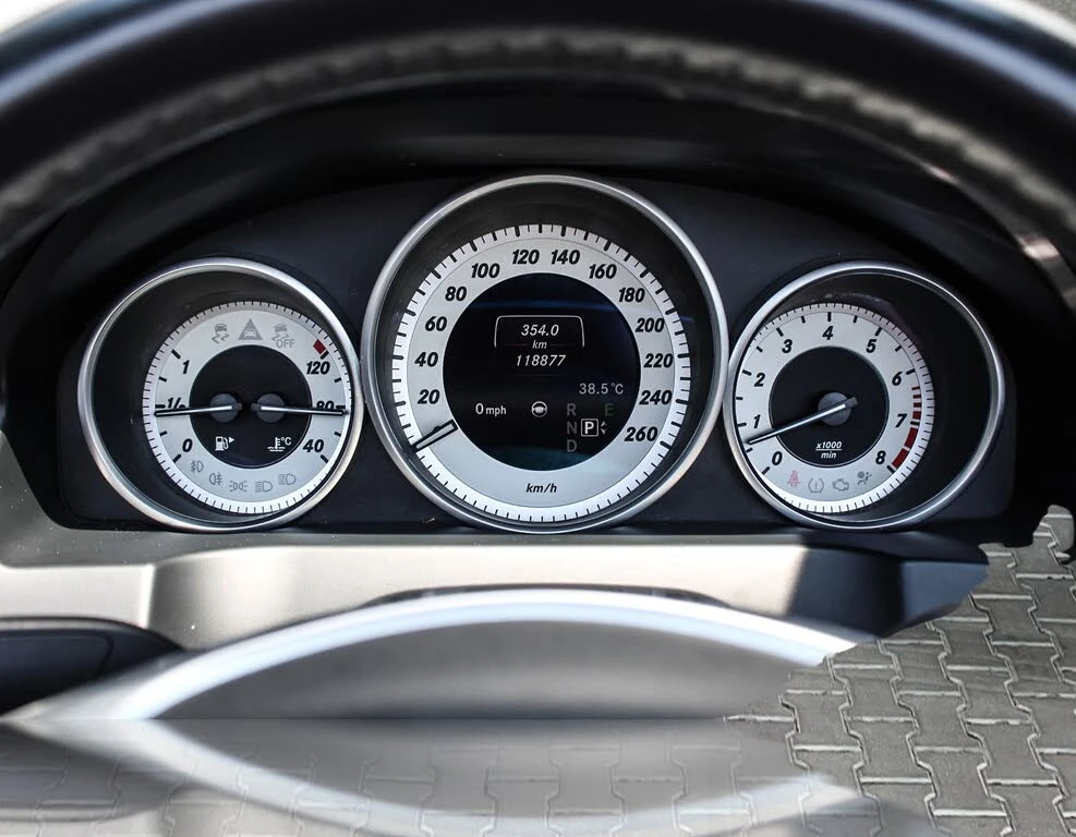 Mercedes-Benz E 55 4MATIC* ����������* (���� �� ��) | Mobile.bg � ����������� 8