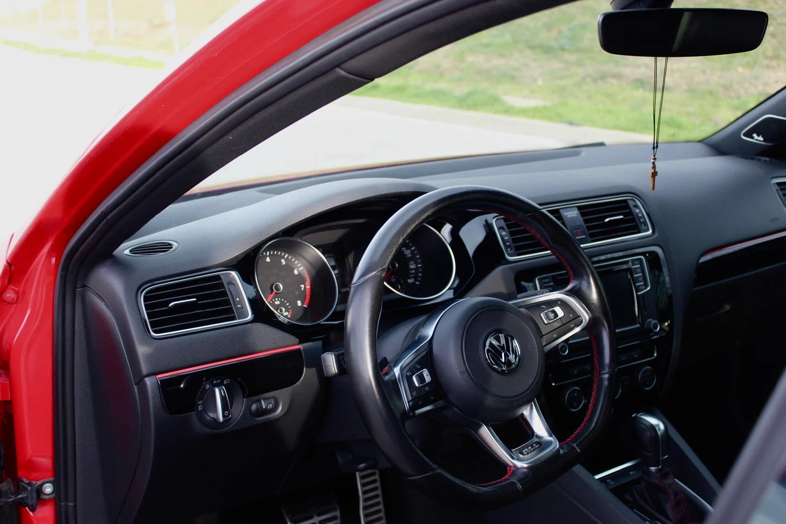 VW Jetta GLI(GTI)2.0TSI DSG /FACE/ ���/ ������/��������/��� | Mobile.bg � ����������� 5