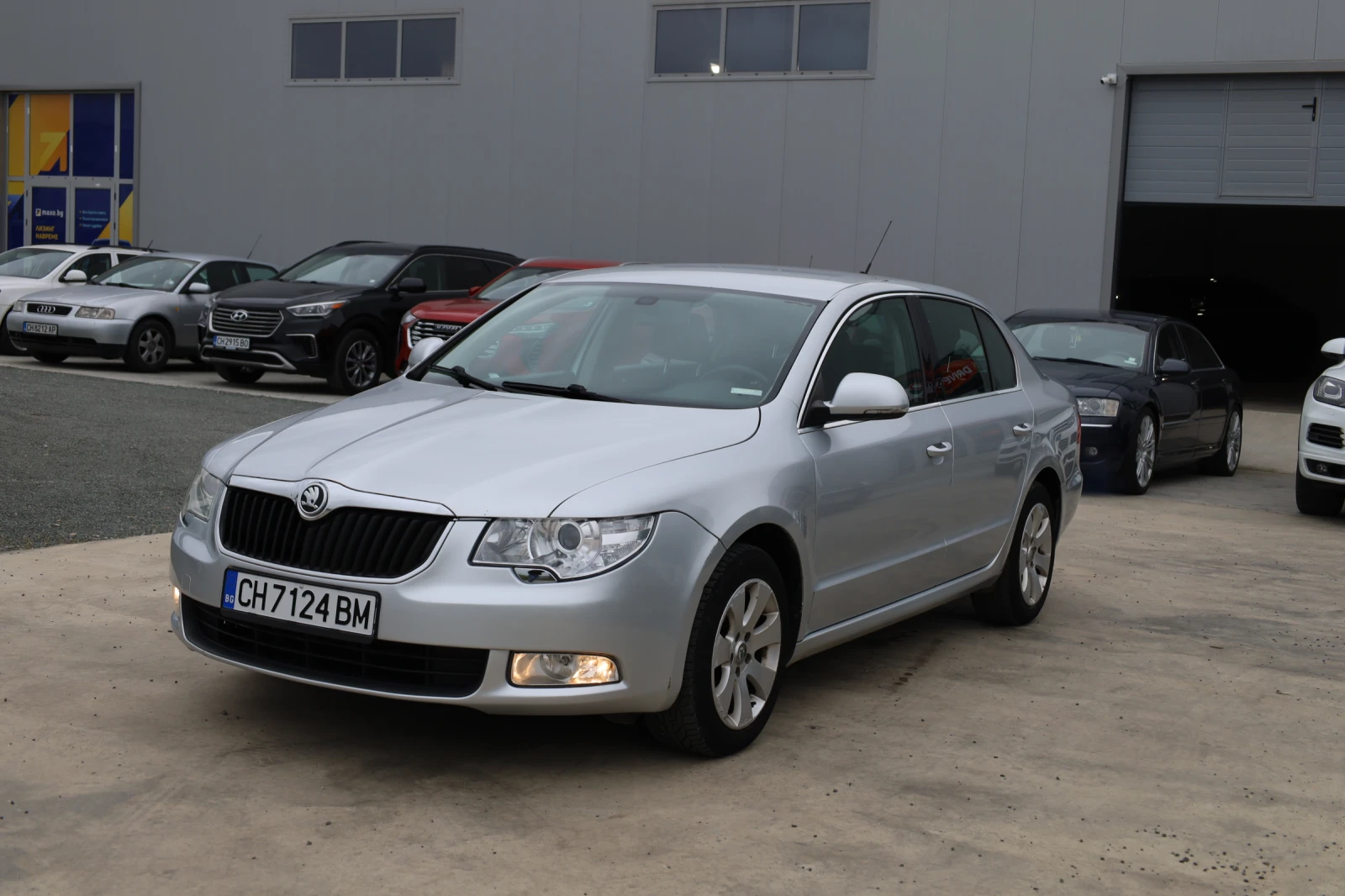 Skoda Superb 1.9 TDI, снимка 2 - Автомобили и джипове - 54367658