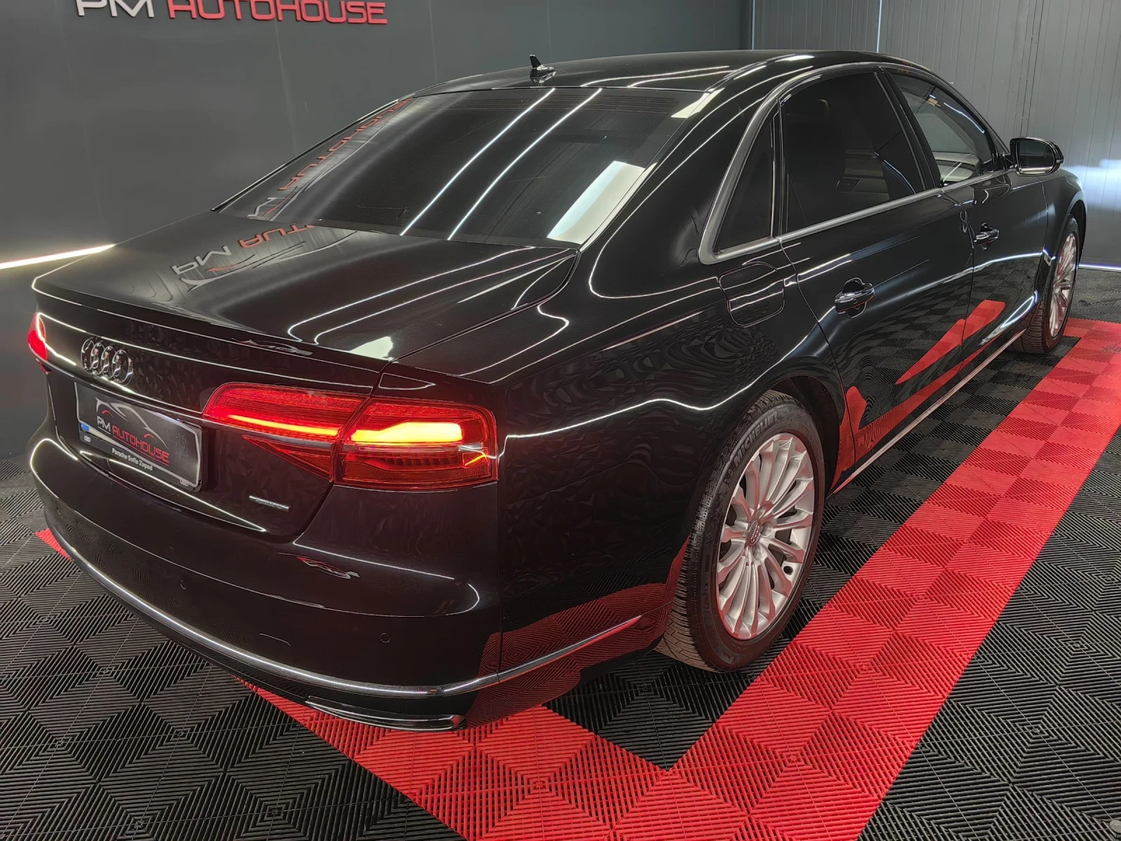 Audi A8 3.0TDI* LONG* DESIGN* MATRIX* СМЕНЕНИ ВЕРИГИ* FULL, снимка 4 - Автомобили и джипове - 54502577