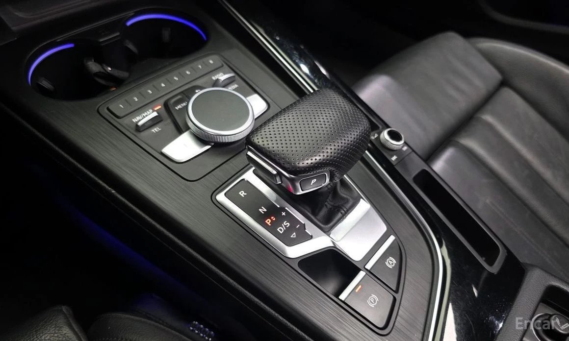 Audi A5, снимка 9 - Автомобили и джипове - 54640765