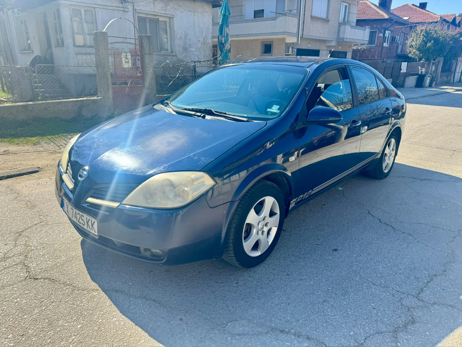 Nissan Primera 1.8, снимка 4 - Автомобили и джипове - 54877768